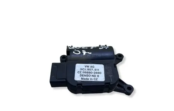 Volkswagen Golf Plus Air flap motor/actuator 3C1907511