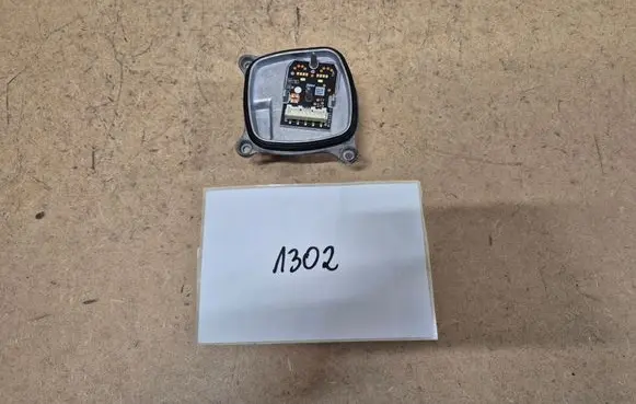 Mercedes-Benz Sprinter W907 W910 LED ballast control module 90130988
