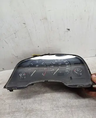 Opel Zafira A Speedometer (instrument cluster) 09228757 01850528 351184000