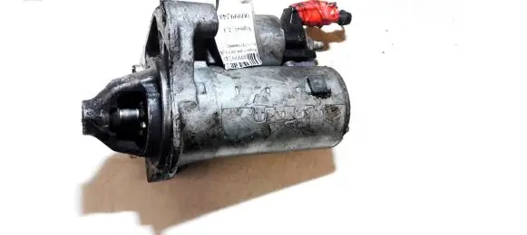 Peugeot 208 Starter motor 967153088002 4280008331