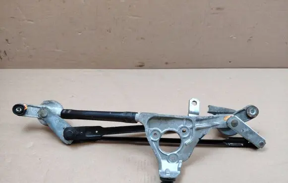 Hyundai i40 Front wiper linkage