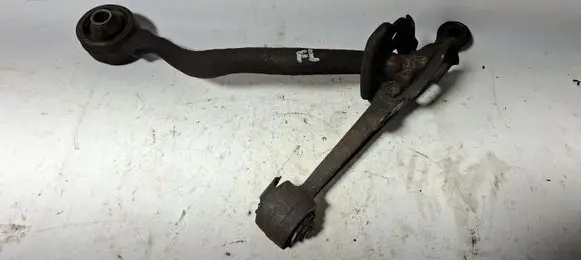 Front lower control arm/wishbone