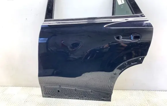 MG HS Rear door 