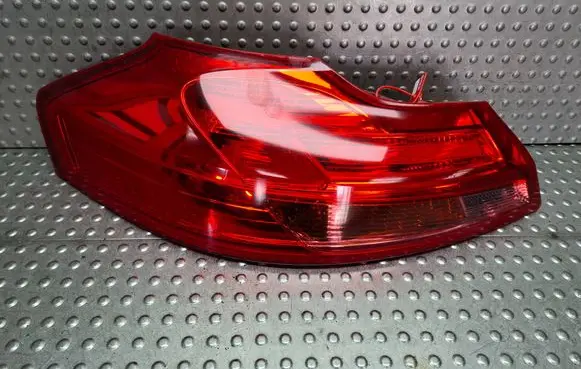 Opel Insignia A Rear/tail lights S27639066 13277877