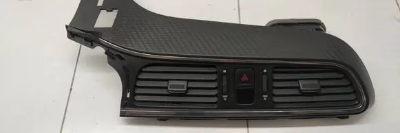 Renault Kadjar Dash center air vent grill 687502092R 687509788R 687506871R