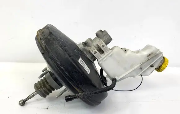 Opel Combo D Brake booster