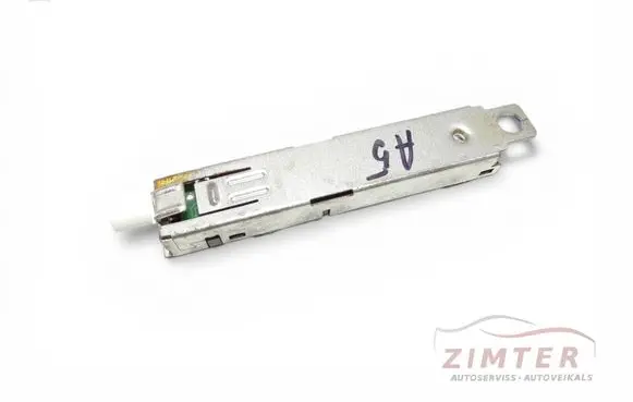 Audi A5 Sportback 8TA Aerial antenna amplifier 8T8035225