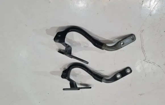 Mercedes-Benz R W251 Tailgate/trunk/boot hinge A2517400437