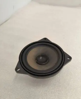 BMW 1 F20 F21 Parcel shelf speaker 9804157 18820010 0122092011