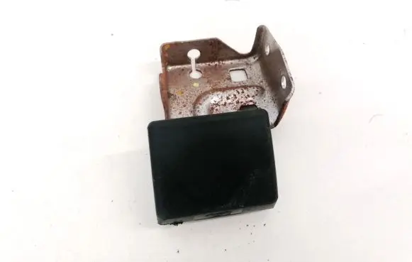 Nissan Almera Tino Engine bonnet (hood) release handle