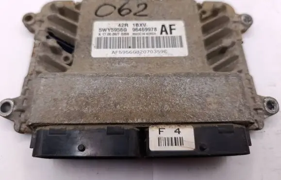 Chevrolet Aveo Engine control unit/module 5WY5956G 96469978 AF5956G82070359E