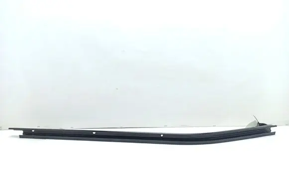 Opel Vivaro Sliding door bottom rail 