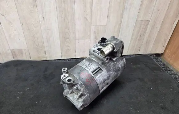BMW 5 G30 G31 G38 Air conditioning (A/C) compressor (pump) 9496109 64529496109 21137510