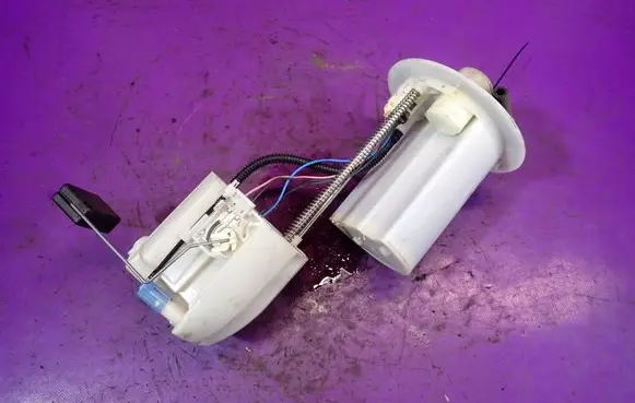 Toyota Yaris In-tank fuel pump