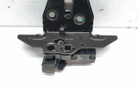 Buick Encore I Tailgate/trunk/boot lock/catch/latch 13511954 A066070