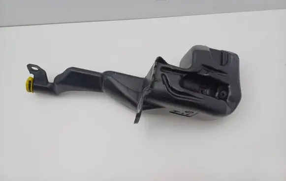Opel Astra H Windshield washer fluid reservoir/tank