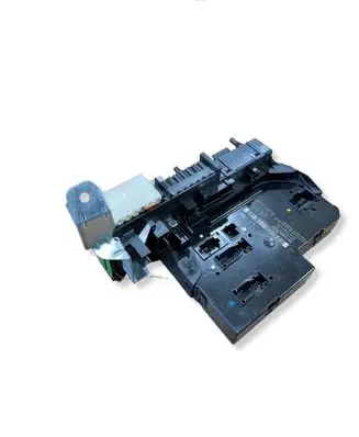 Mercedes-Benz C W204 Fuse module 2049005601 2049011901 2129024301