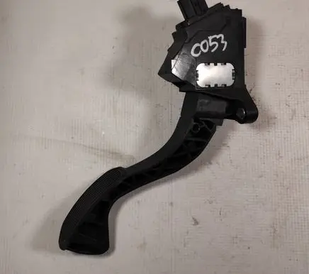 Toyota Corolla E160 E170 Accelerator throttle pedal 7811002250