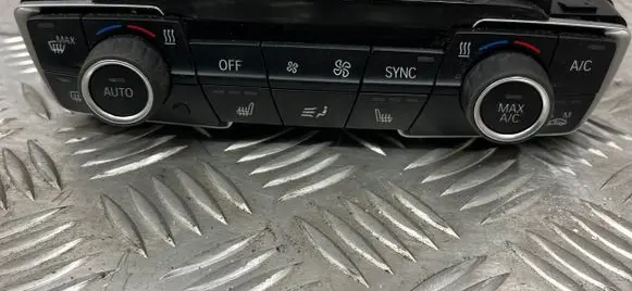 BMW 2 F46 Climate control unit 9371460