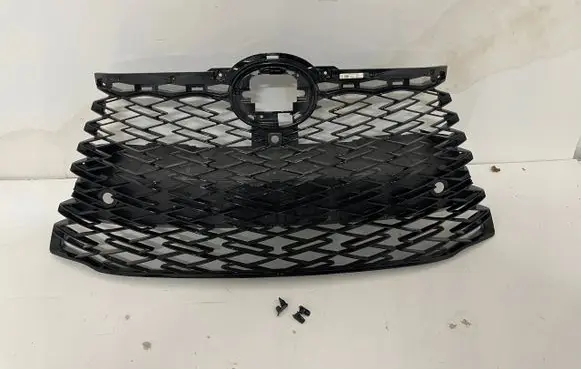 Lexus RX V Front bumper upper radiator grill 53101-48C10lexuss