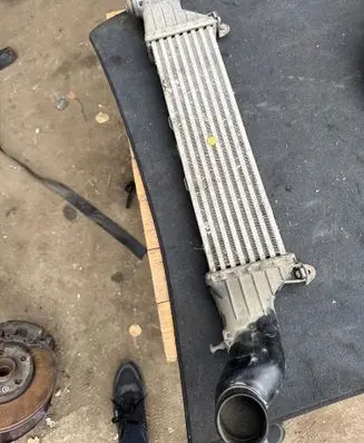 Mercedes-Benz C W202 Intercooler radiator A2025001100