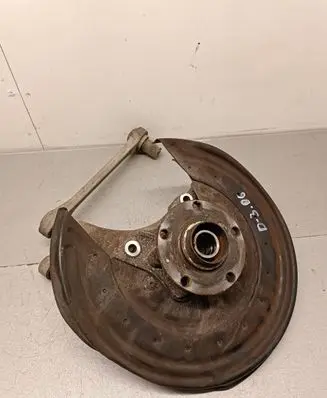 Audi A8 S8 D3 4E Rear wheel hub