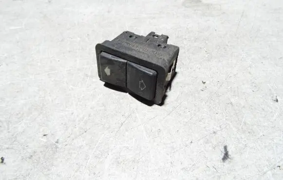 BMW 7 E38 Electric window control switch 8352148