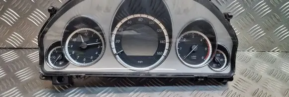 Mercedes-Benz E W212 Speedometer (instrument cluster) A2129001508 A2129026303