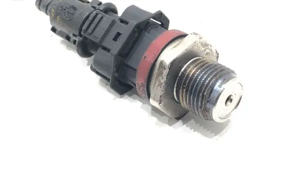 Renault Laguna III Fuel pressure sensor 0281002840