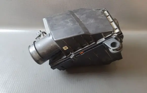 Volvo V90 Cross Country Air filter box 31474901 31459871