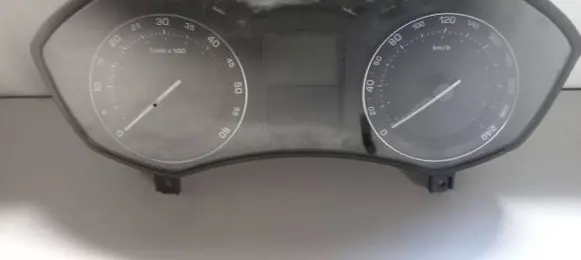 Skoda Octavia Mk2 (1Z) Speedometer (instrument cluster) 1Z0920842D V1610036 SKZ7Z0F3691321