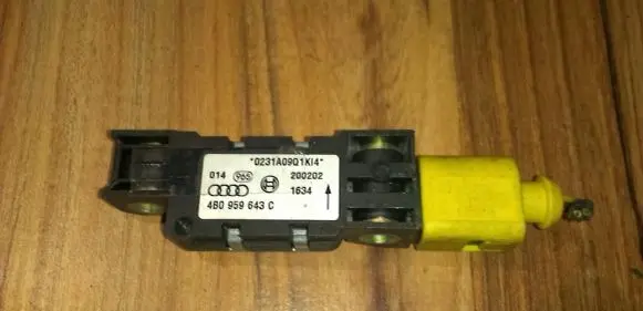 Audi A4 S4 B6 8E 8H Airbag deployment crash/impact sensor 4b0959643c
