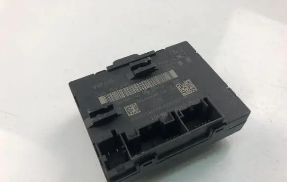 Volkswagen Golf VII Other control units/modules 5Q0959595E