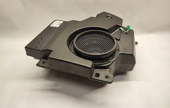 Ford Explorer VI Subwoofer speaker GB5T19A067BA