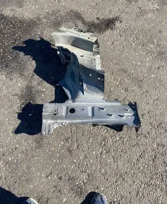 Front quarter panel