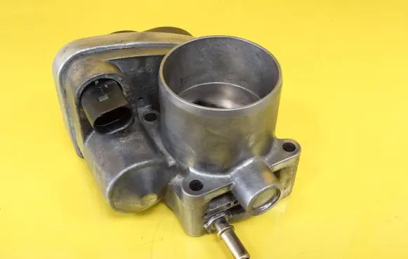 Renault Scenic II - Grand scenic II Throttle body valve 8200190230