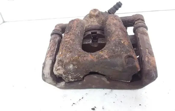 BMW 1 E81 E87 Front brake caliper