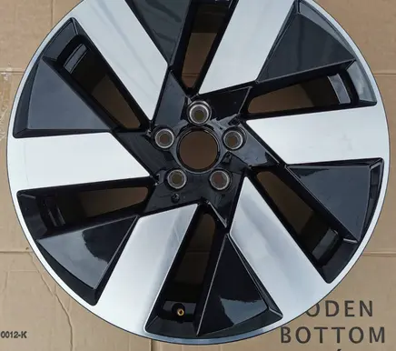 Volvo S60 R19 alloy rim 32358297-BAX