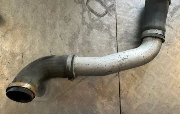 Hyundai Santa Fe Intercooler hose/pipe