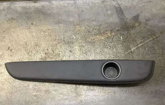 Mercedes-Benz GL X164 Cup holder back 356406 A164600309