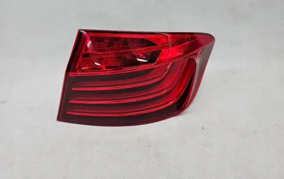 BMW 5 F10 F11 Rear/tail lights 184080-02