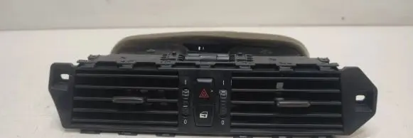 BMW 5 E60 E61 Dash center air vent grill 6910734
