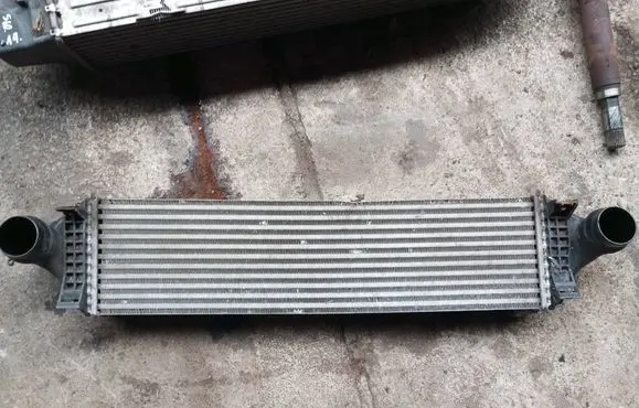Volvo V40 Intercooler radiator 31338734