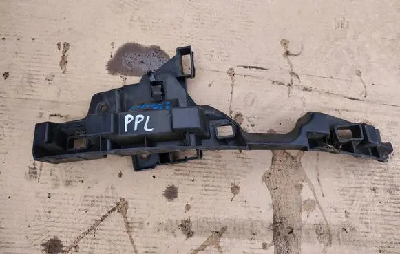 Renault Scenic III - Grand scenic III Headlight/headlamp mounting bracket 