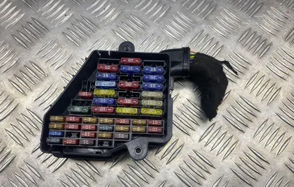 Skoda Superb B5 (3U) Fuse box set 8D1941824