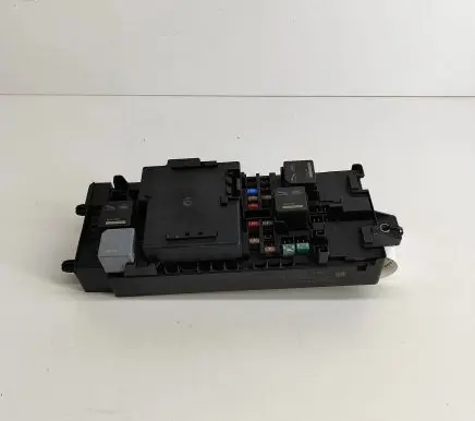 Land Rover Range Rover Sport L494 Fuse module JPLA14A073BB
