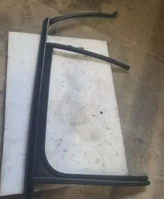 Mercedes-Benz E W214 Tailgate/trunk side cover trim A2147351100