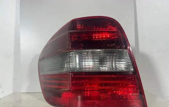 Mercedes-Benz ML W164 Rear/tail lights 404121L 404181L