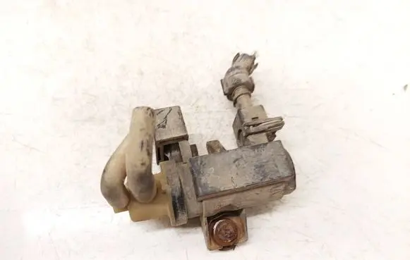 Opel Zafira B Turbo solenoid valve 55563534