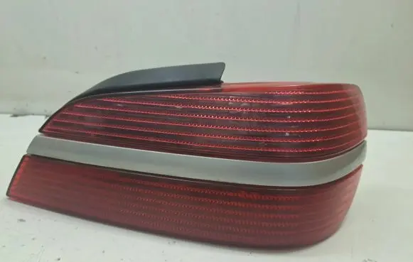 Peugeot 406 Rear/tail lights 2336D